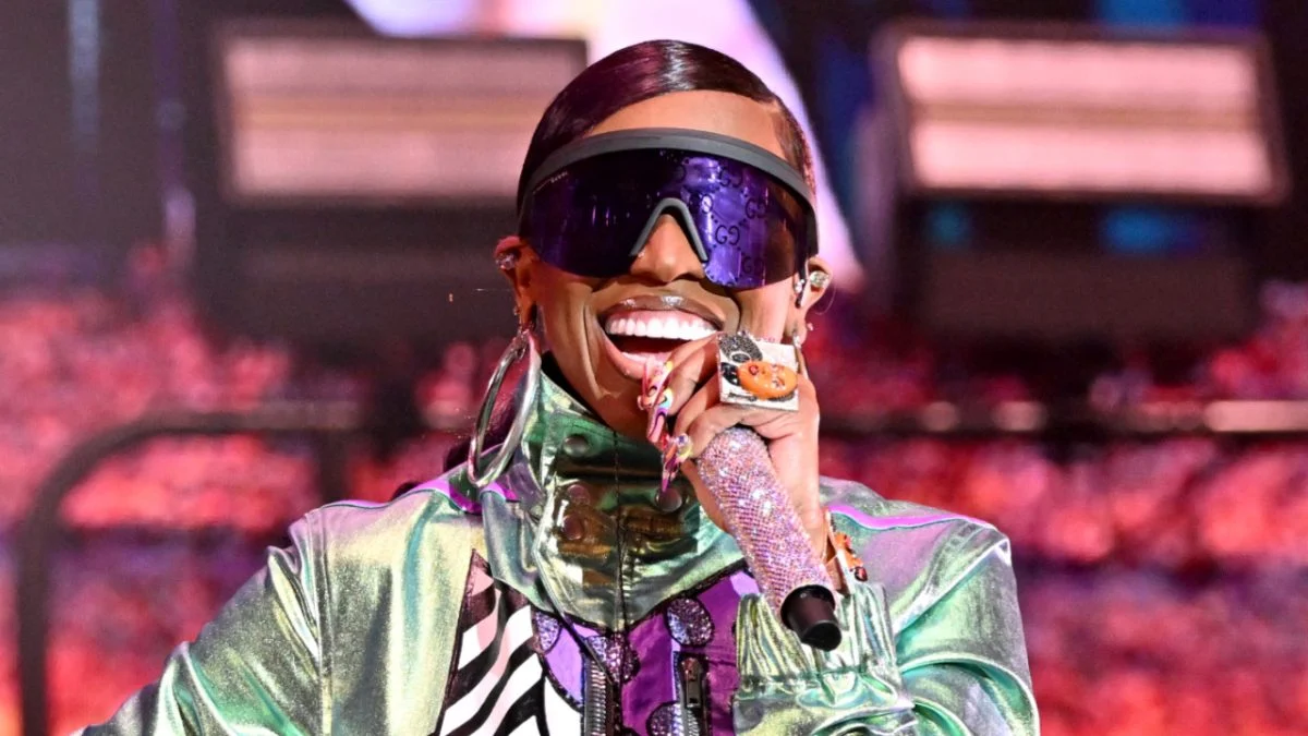 Missy Elliott’s “The Rain” is the First Hip-Hop Song Sent to Space