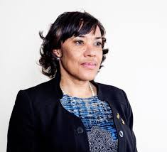 Dr. Karen Weaver headshot
